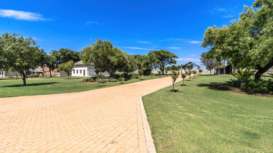 7 Bedroom Property for Sale in Metsimaholo Free State